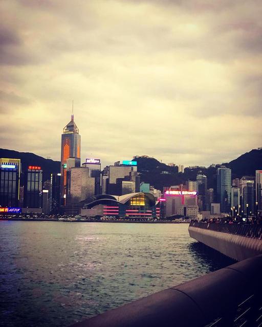 Tsim Sha Tsui East Waterfront Podium Garden