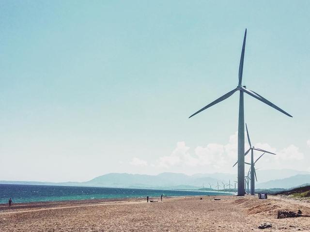 Bangui Windmills➡️⛱️📸⛵