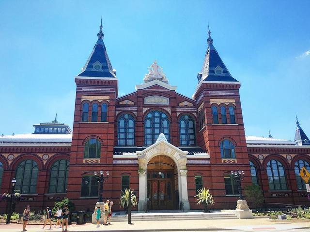 Smithsonian