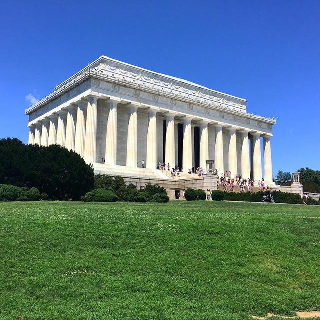 Lincoln Memorial